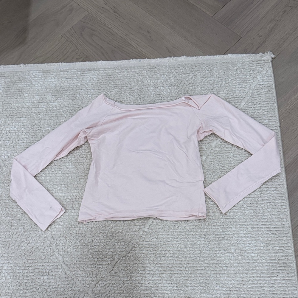 Brandy Melville Pale Pink Long-Sleeve Boatneck Top - Picture 1 of 2